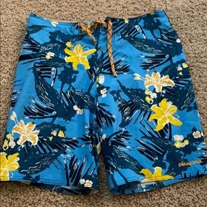 NWOT patagonia board shorts